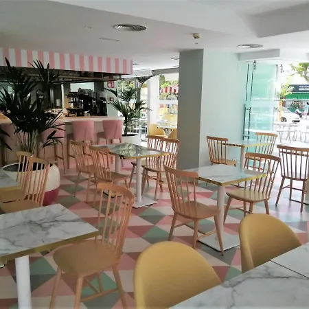 Hotell The Agir Springs By Medplaya (adults Only) Benidorm